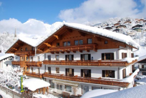 Гостиница Hotel Alpenrose, Мюльбах-Ам-Хохкёниг